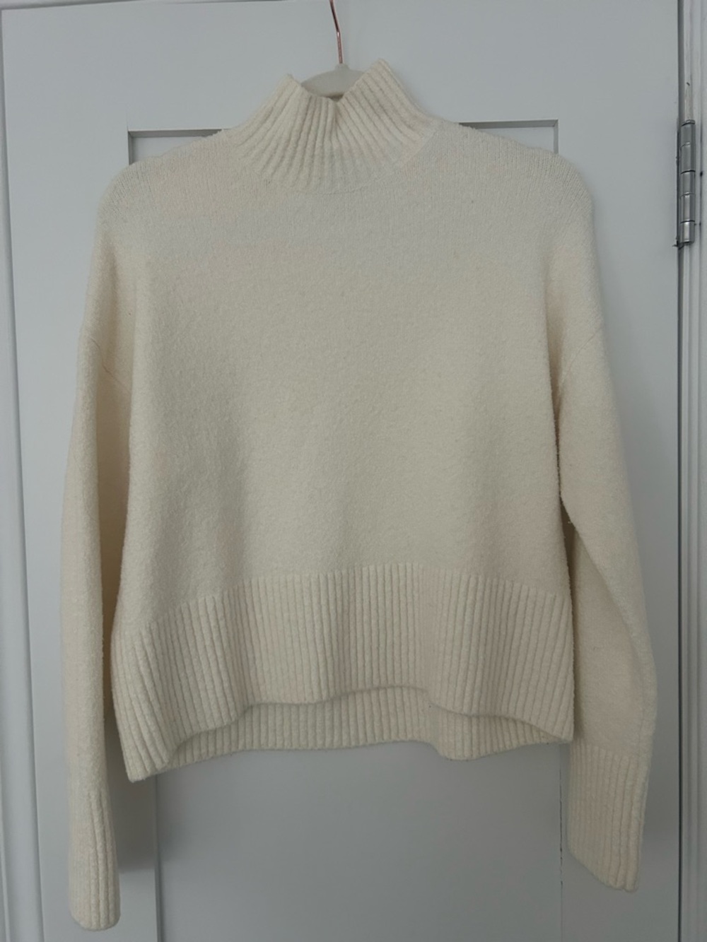 Paris Atelier & Other Stories Cream High-Neck Knit Sweater
